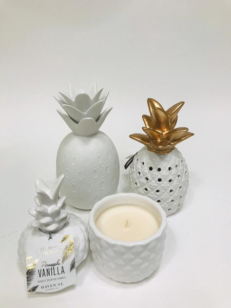 White ceramic pineapple 8 inches